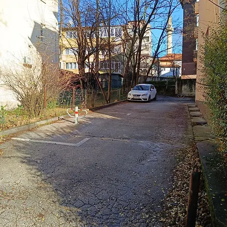 Luxapart Dzidzi Centar Free Parking Sarajevo